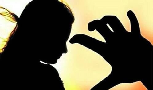 महिलेचा विनयभंग, तक्रार दाखल