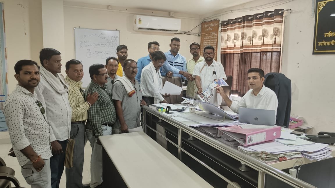 राळेगाव तालुक्यातील लाभार्थ्यांना रेती उपलब्ध करून द्या